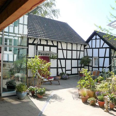 Ferienhaus Im Fachwerkhof 'Haus In Bewegung' Seelscheid Esterno foto