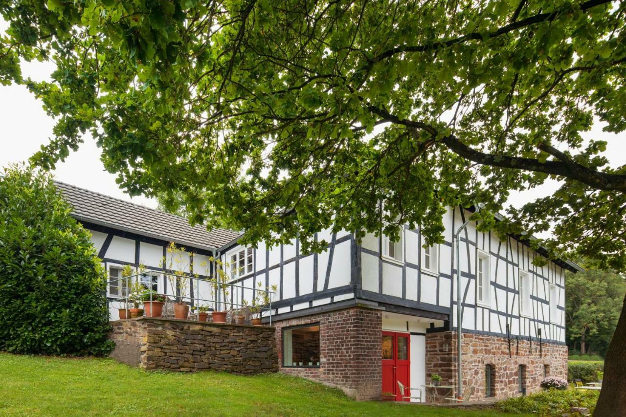 Ferienhaus Im Fachwerkhof 'Haus In Bewegung' Seelscheid Esterno foto